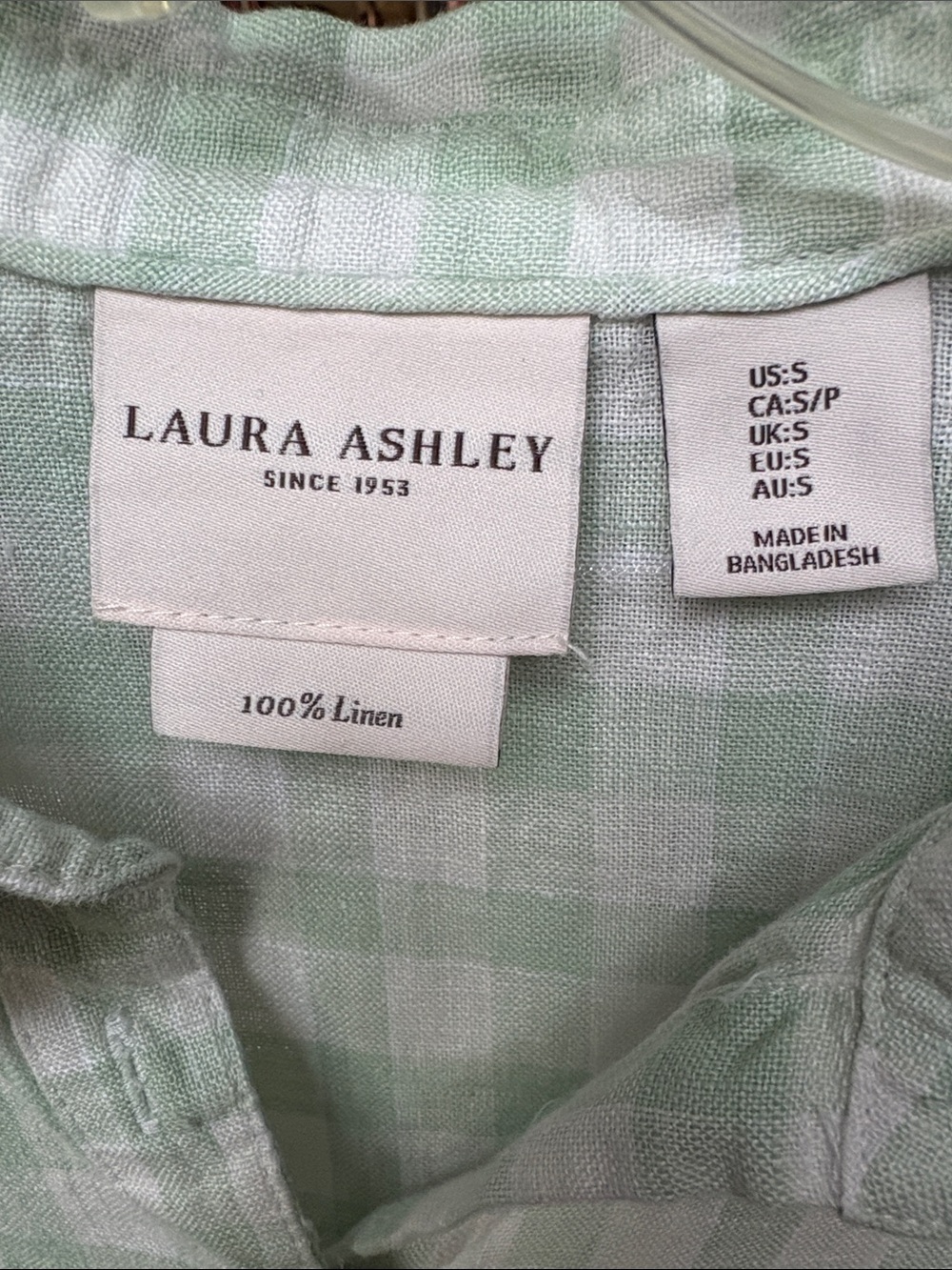 Laura Ashley Gingham Cropped Button Up Shirt - Picture 3 of 5